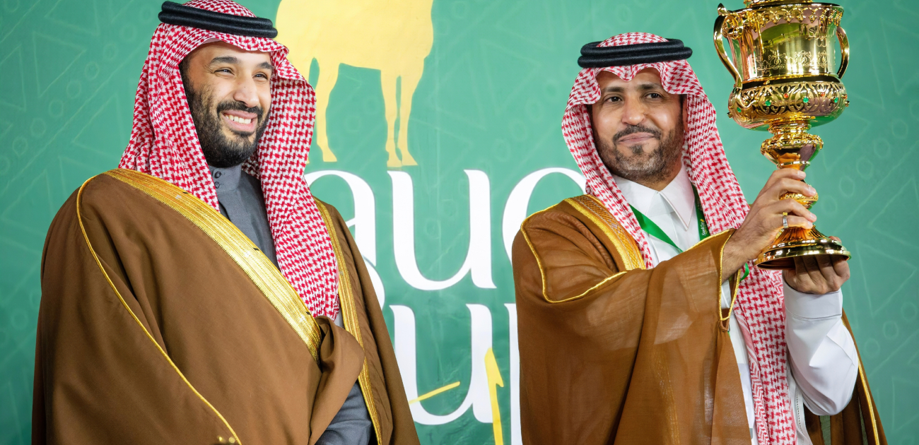 الأمير محمد بن سلمان يتوّج _سينور بسكادور_ بالبطولة الأغلى في كأس السعودية 2024
