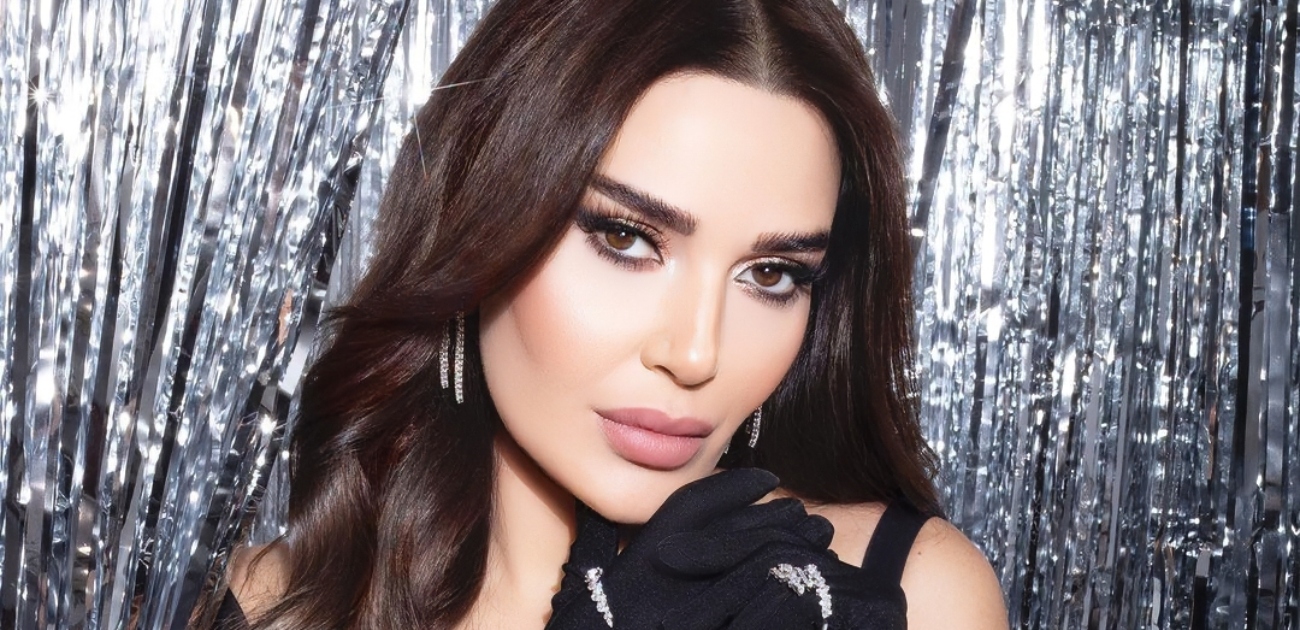 سيرين عبد النور تعايد نفسها بإطلالة تضج أنوثة