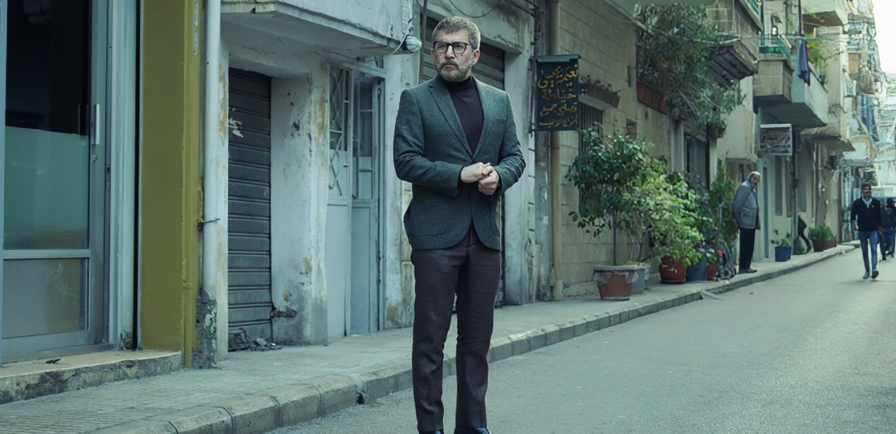عابد فهد ينتقد مسلسل ولاد بديعة وكاتب العمل يرد