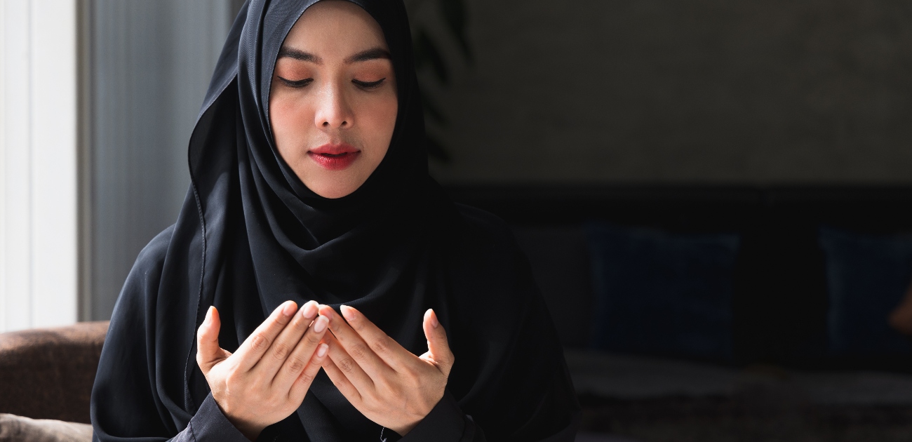 دعاء لتقريب شخص تحبه منك