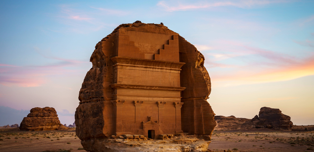 رقم تاريخي تحققه السعودية في إنفاق الزوار القادمين من الخارج في عام 2023