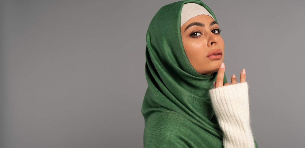 تنسيق إطلالتك باللون الأخضر
