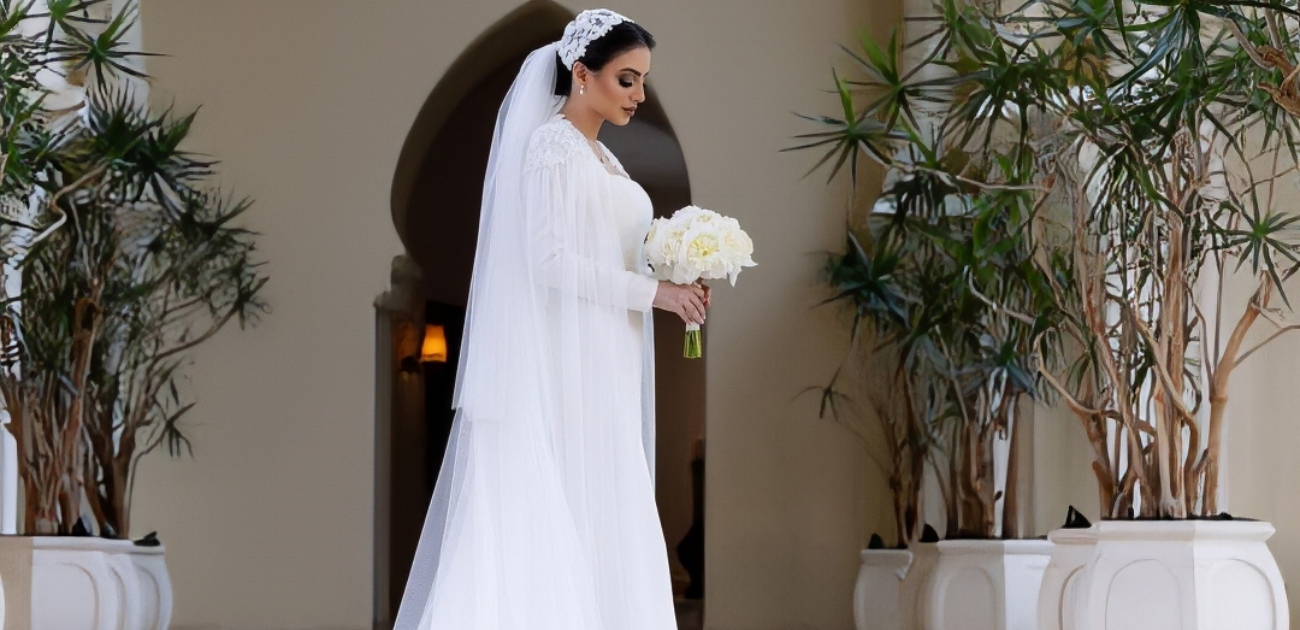 تألقي في فستان زفافكِ وكأنكِ أميرة من وحي النجمات