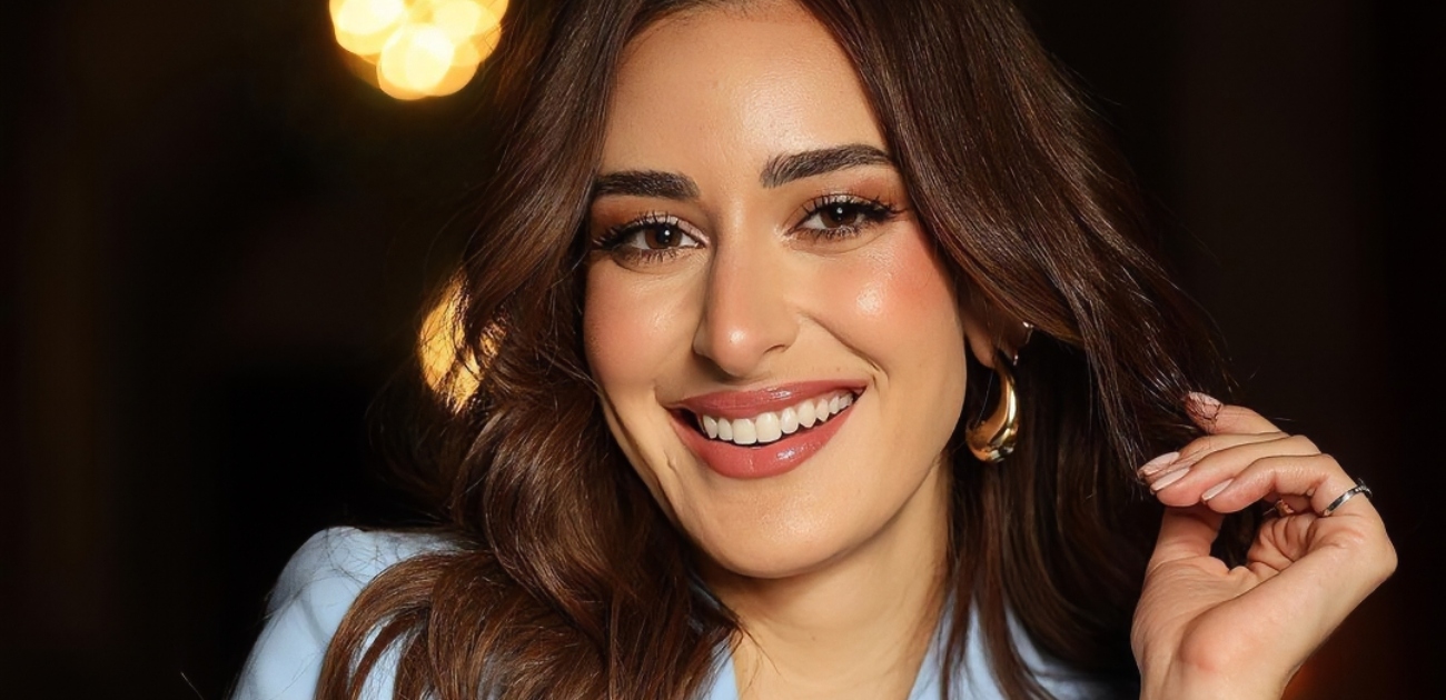 أساسيات جمالية لا تستغني عنها أمينة خليل في إطلالاتها