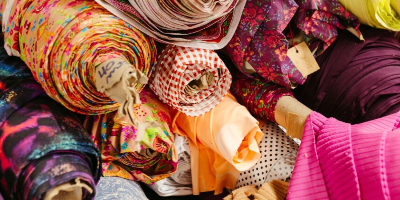 رؤية القماش في المنام