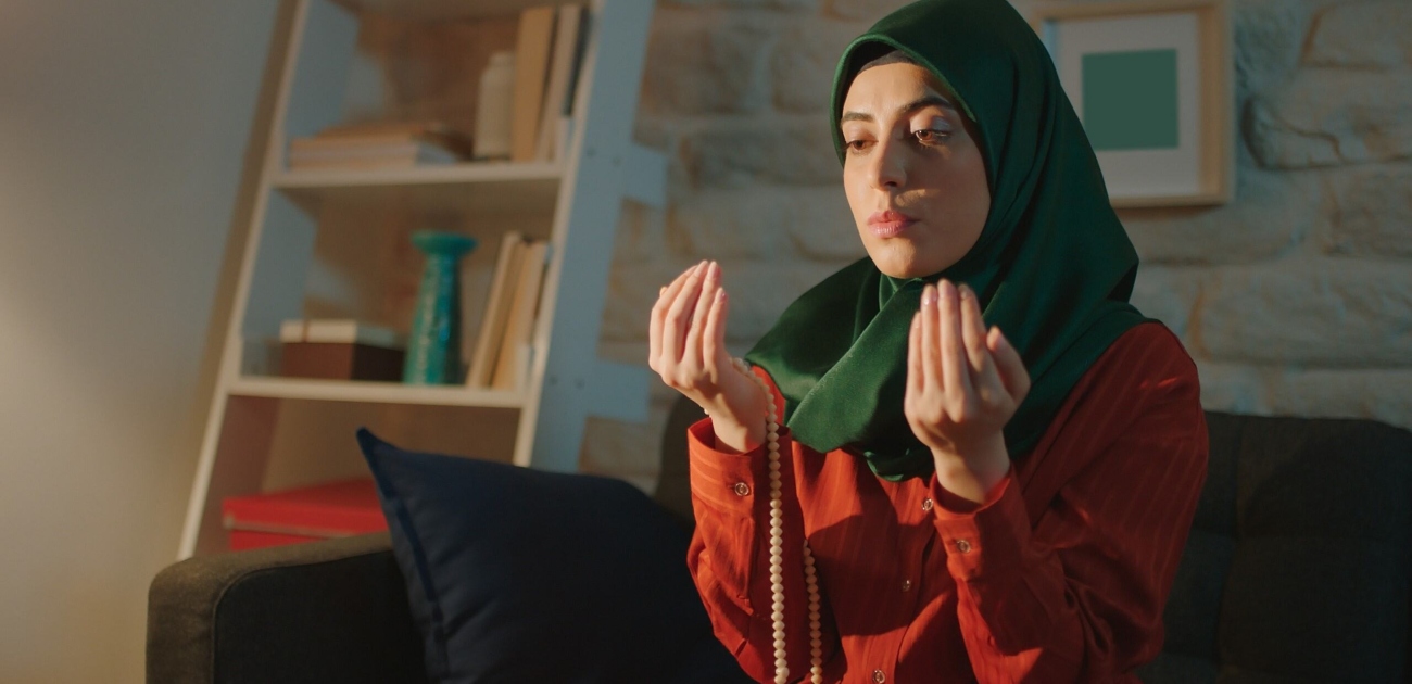 تجربتي مع الدعاء عند الملتزم