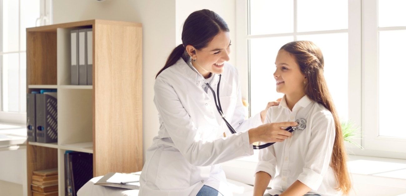 مميزات وعيوب تخصص طب الأطفال