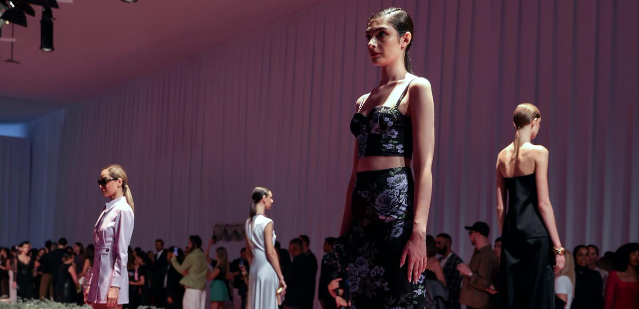 أسبوع الموضة في دبي - الصورة من انستغرام dubaifashionweek الرسمي