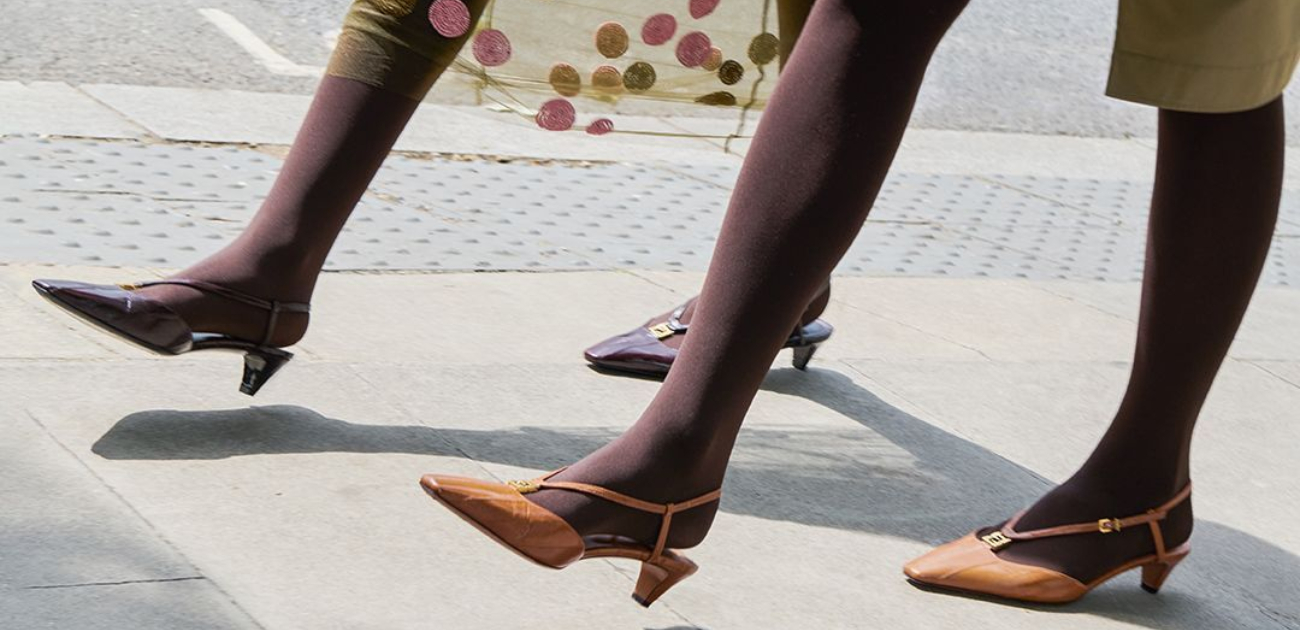 موضة أحذية الخريف- الصورة من انستغرام فيندي الرسمي Fendi