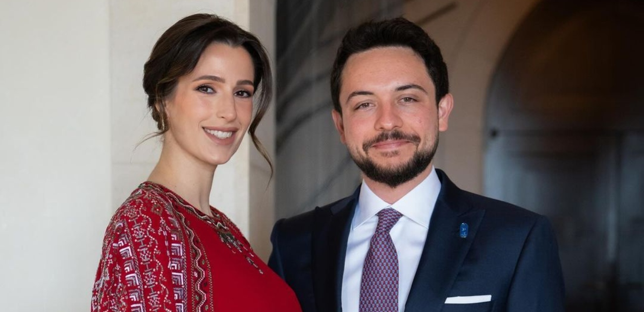 الأمير الحسين والأميرة رجوة يرزقان بطفلتهما الأولى