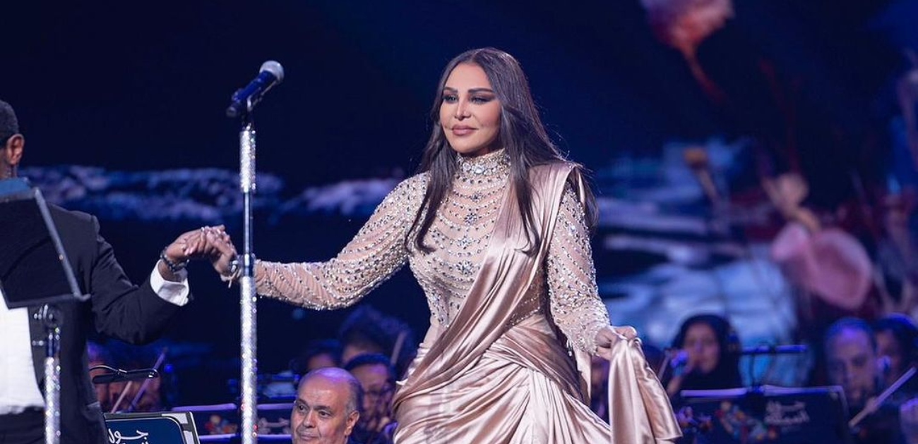 من يقف خلف محاولة خلق الفتنة بين أحلام الشامسي وأسماء لمنور؟
