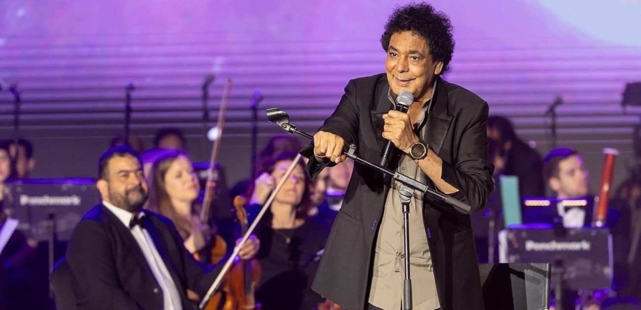 آخر مستجدات صحة محمد منير بعد دخوله المستشفى
