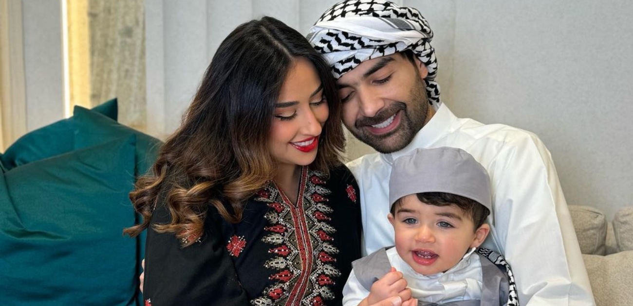 عفوية ابن فرح الهادي وعقيل الرئيسي تسرق الأضواء في عيد الوطني العراقي
