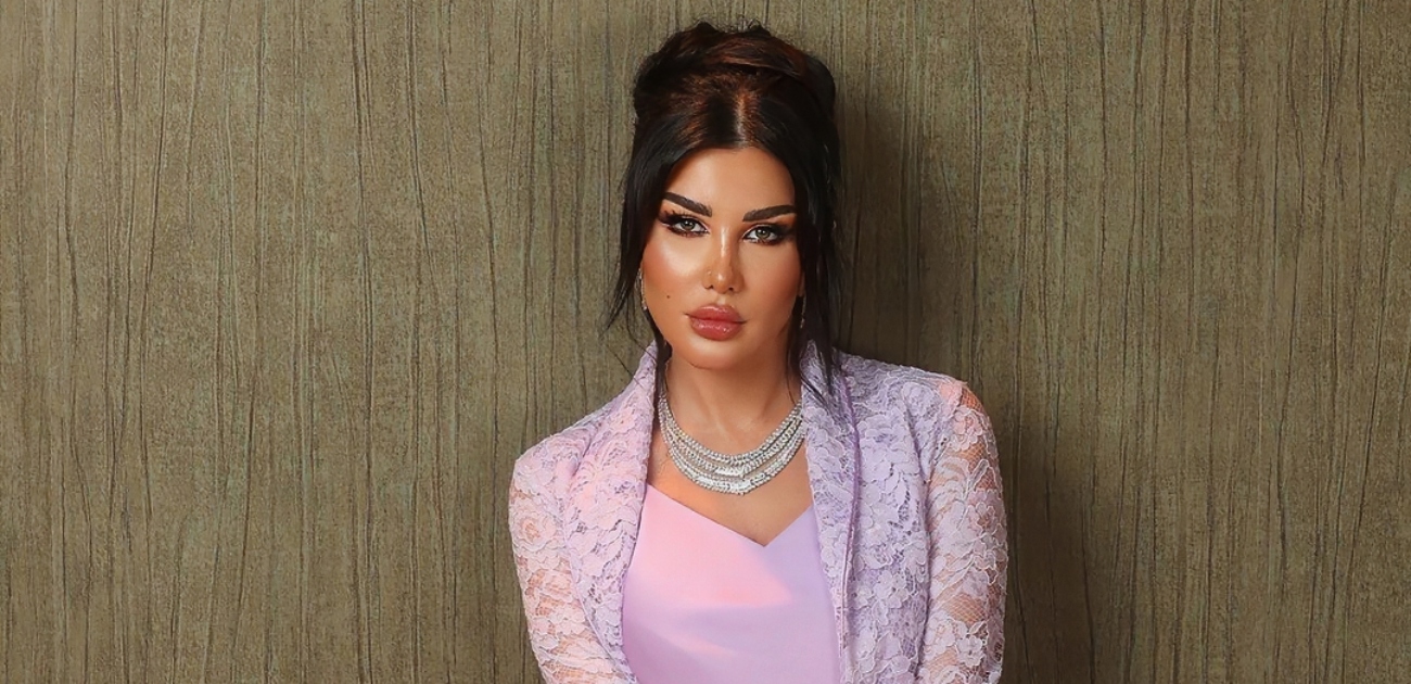 جيني اسبر قبل وبعد التجميل: تغير كبير في ملامح الوجه