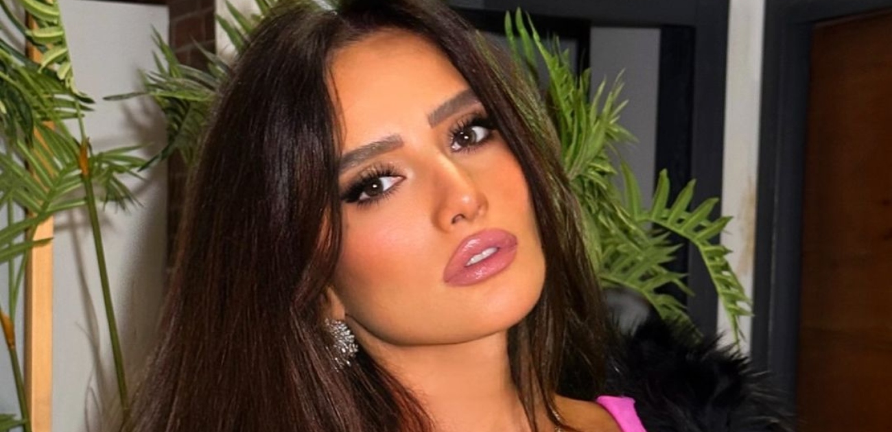 زينة تثير الجدل بسبب المال.. فما القصة؟