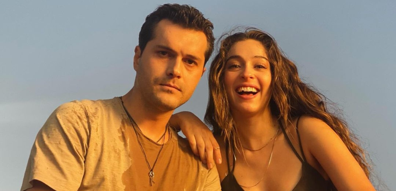 طاقم مسلسل "ليلى" يحتفل بعيد ميلاد ألبيرين دويماز