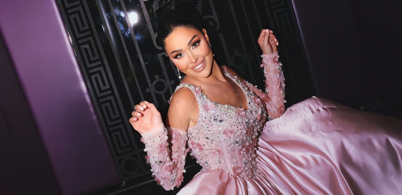 هيا كرزون تعلن خطوبتها وهوية العريس مجهولة!