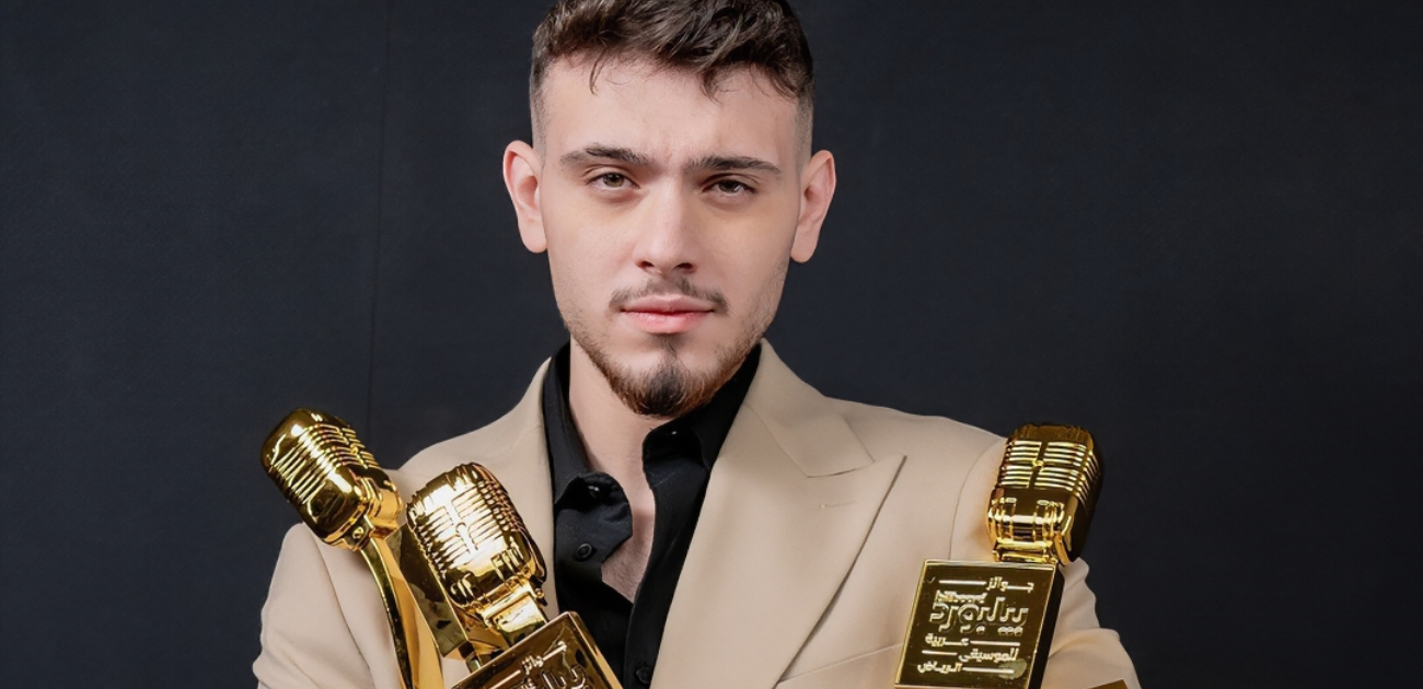 الشامي يحصد 4 جوائز بيلبورد وهذه القائمة الكاملة للنجوم الفائزين