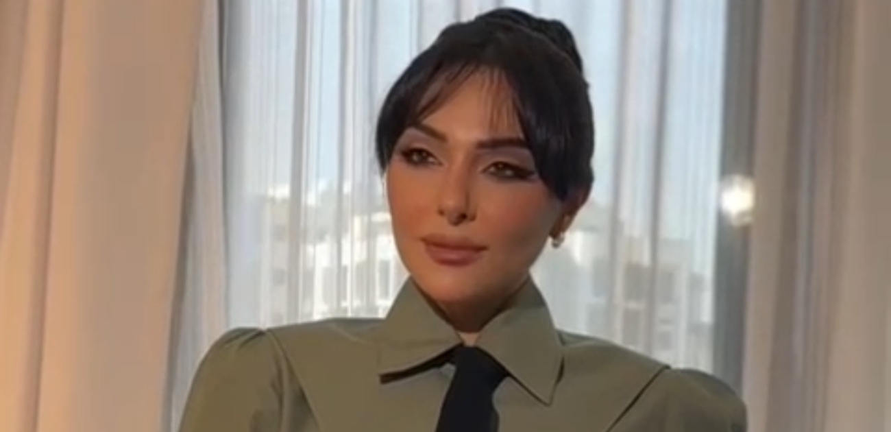 لقطات حصرية من إطلالة ساشا دحدوح الراقية بتصميم داليدا عياش في قمة فوربس للمرأة