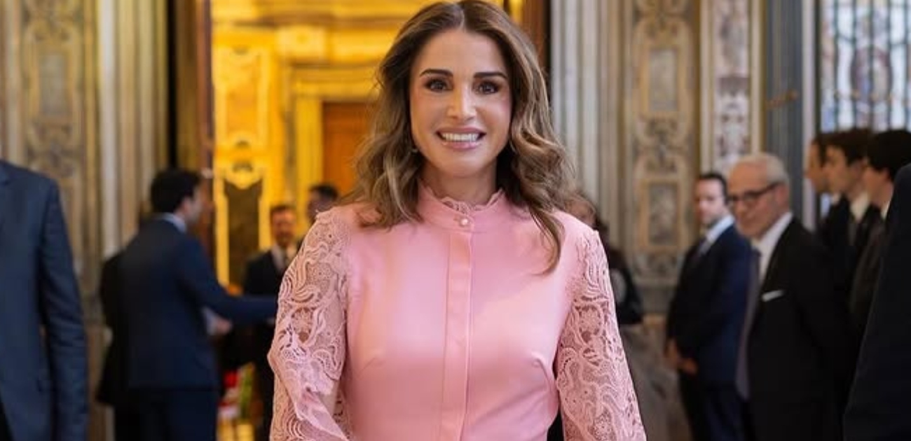 الملكة رانيا تشارك لحظات عائلية مؤثرة من ولادة حفيدتها "أمينة"