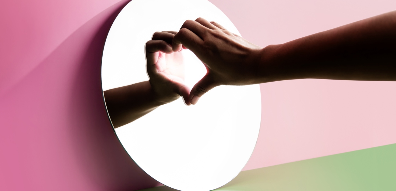 إليكِ أجمل عبارات عن حب الأخت​ لتعبري لها عن حبكِ وامتنانكِ!