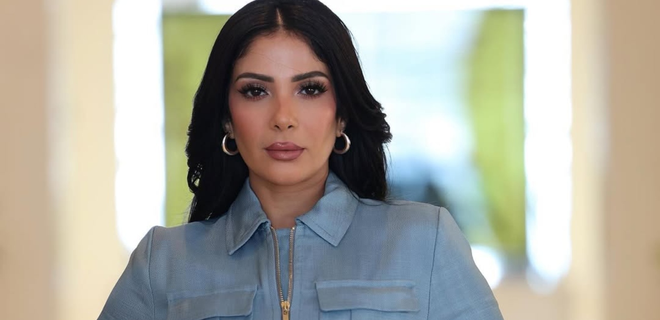 منى زكي تنافس نفسها بعرض فيلمين في عيد الأضحى