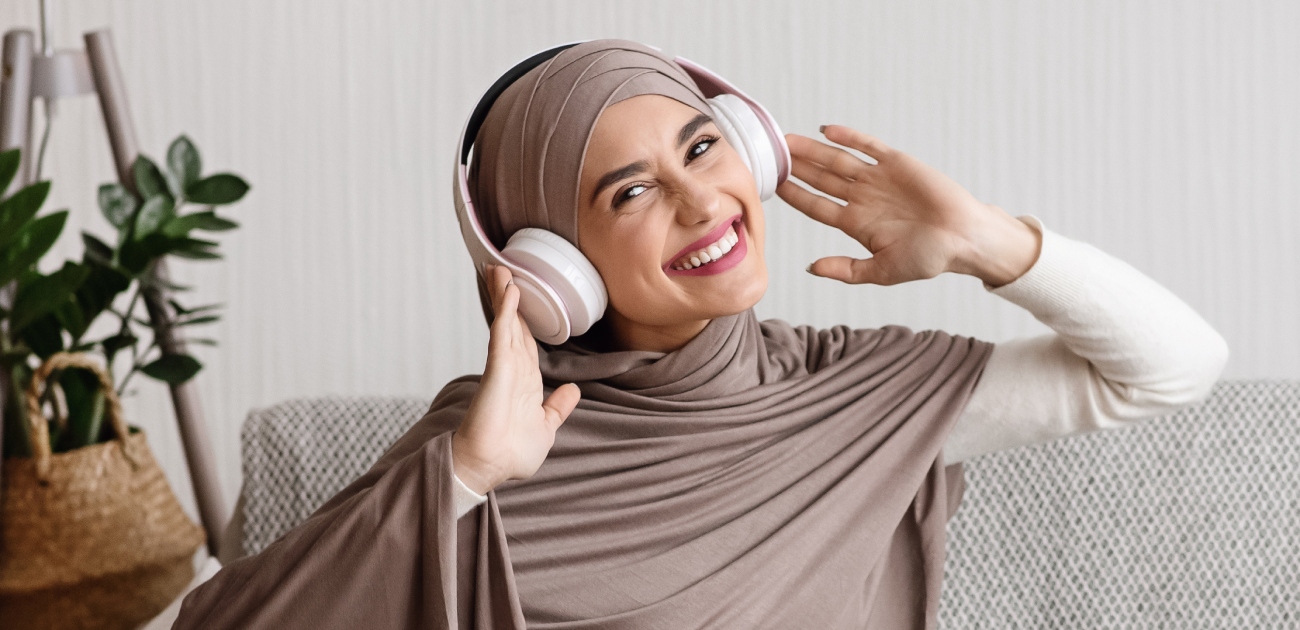 الاغاني في رمضان​: هل هي محرمة وما حكم سماعها؟