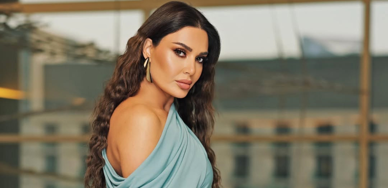 سيرين عبد النور بلوك جديد حوّلها كليًا...فهل يليق بها!؟