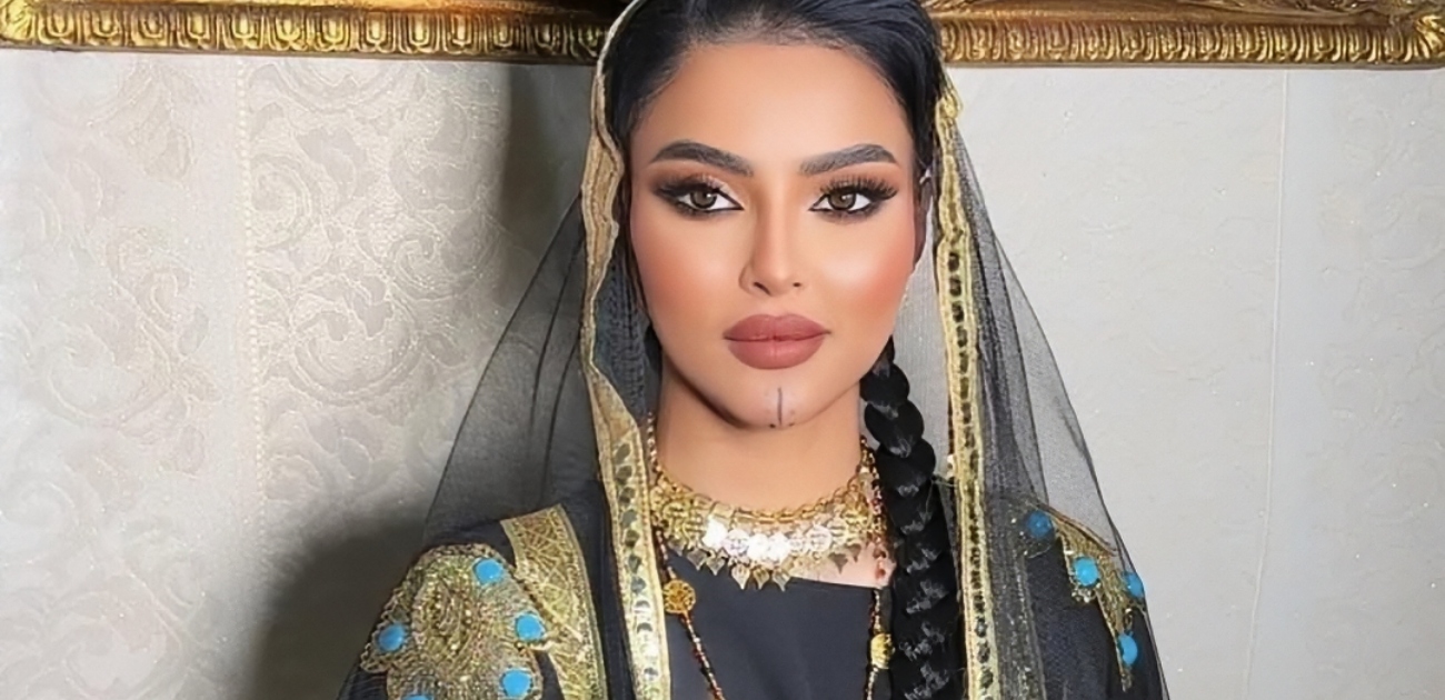 تشوه في الوجه قد يبعد رومي القحطاني عن مسابقة "ملكة جمال المرأة العالمية"!
