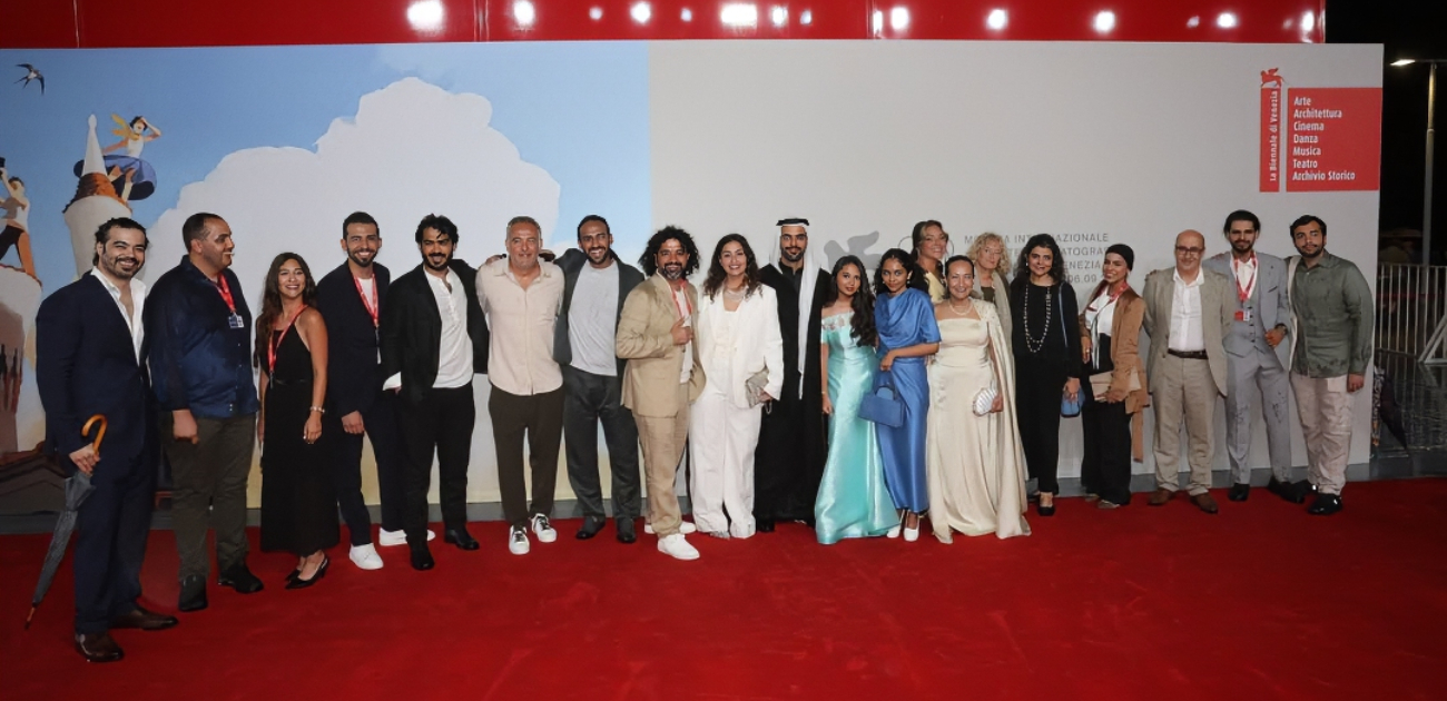 فيلم "هجرة" السعودي يسطع بنجاح في مهرجان فينيسيا السينمائي 2025
